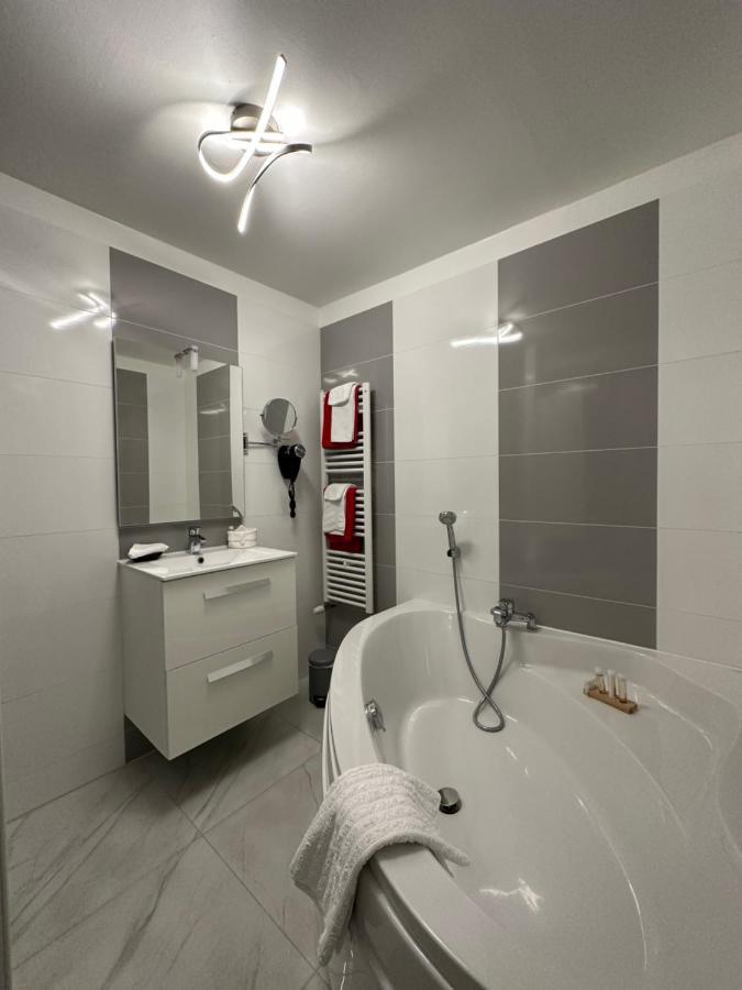 Hotel Le Saint-Yves Le Tréport Εξωτερικό φωτογραφία